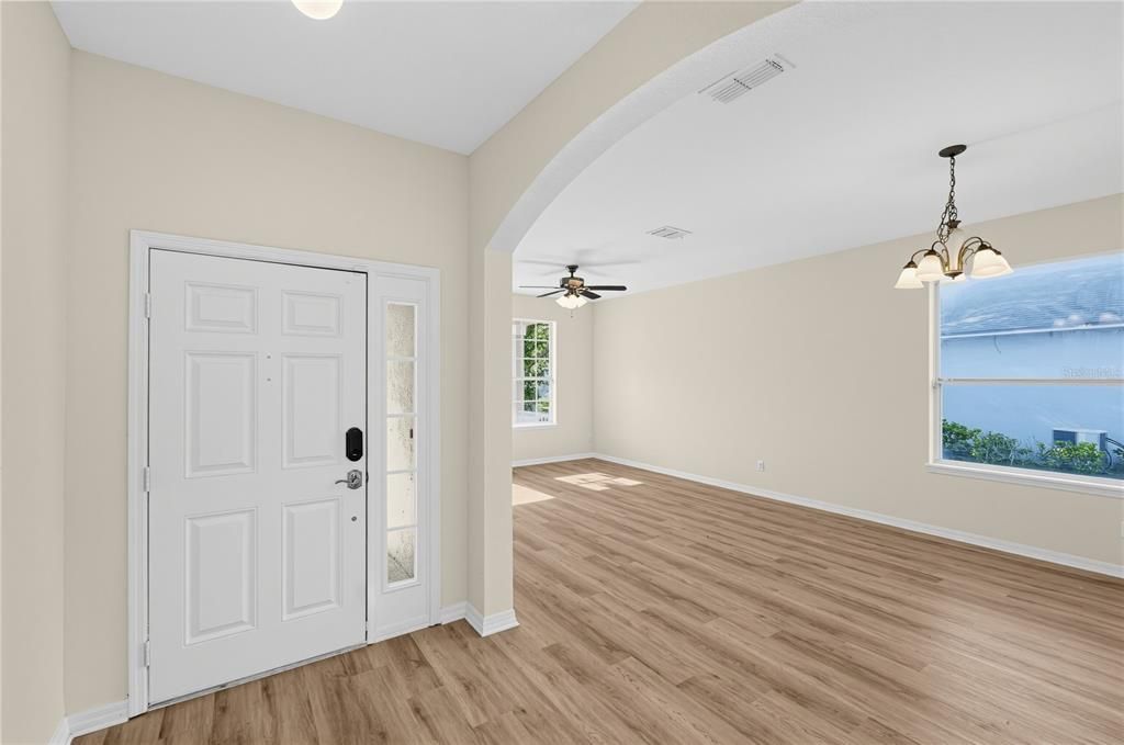 For Sale: $435,000 (4 beds, 3 baths, 2753 Square Feet)