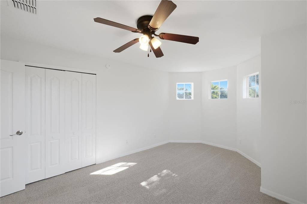 For Sale: $435,000 (4 beds, 3 baths, 2753 Square Feet)