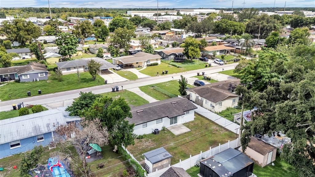 На продажу: $239,000 (3 спален, 2 ванн, 902 Квадратных фут)