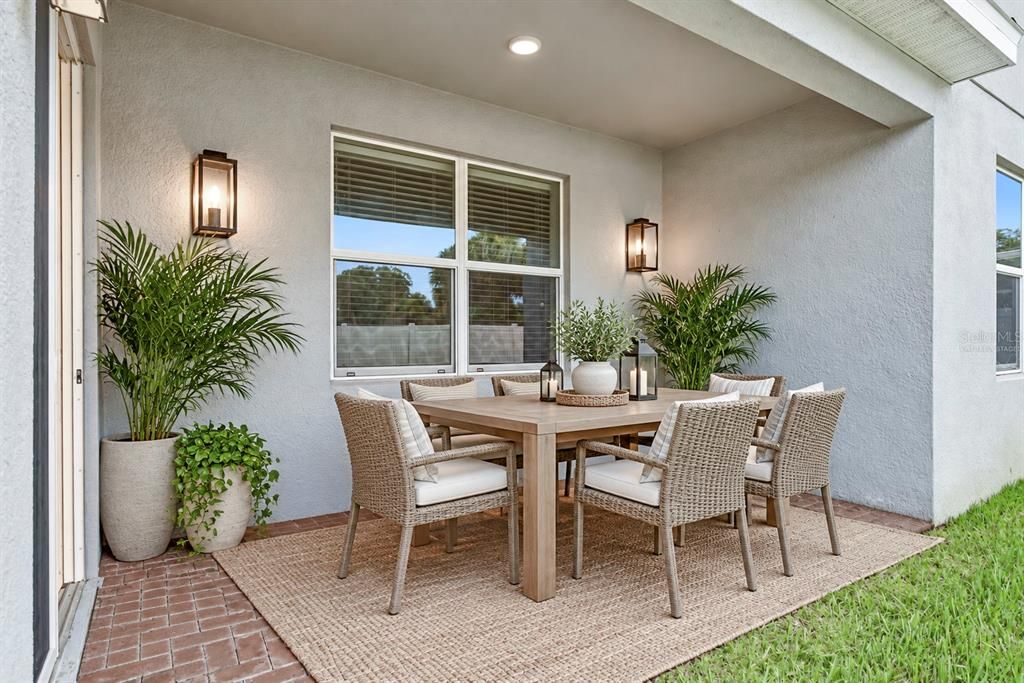 For Sale: $599,000 (5 beds, 4 baths, 3446 Square Feet)