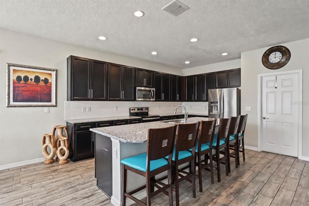 For Sale: $599,000 (5 beds, 4 baths, 3446 Square Feet)
