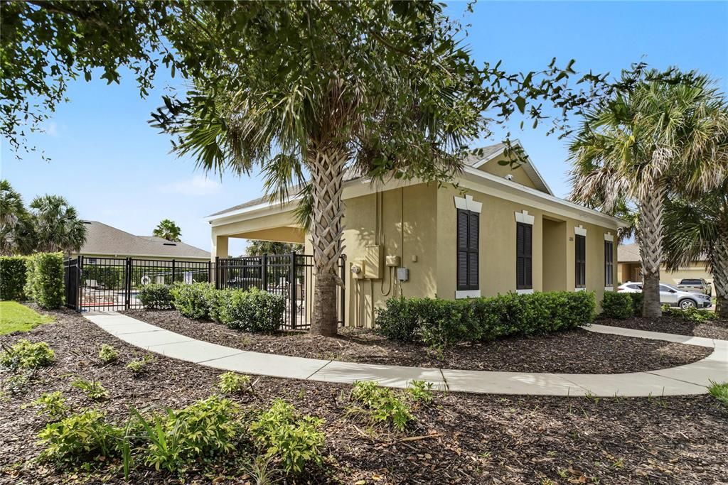 For Sale: $599,000 (5 beds, 4 baths, 3446 Square Feet)