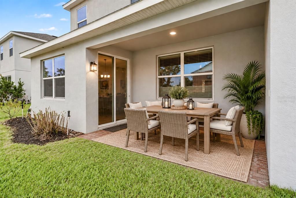 For Sale: $599,000 (5 beds, 4 baths, 3446 Square Feet)