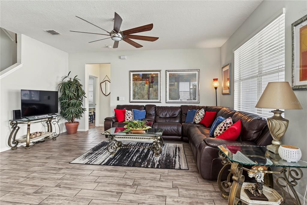 For Sale: $599,000 (5 beds, 4 baths, 3446 Square Feet)