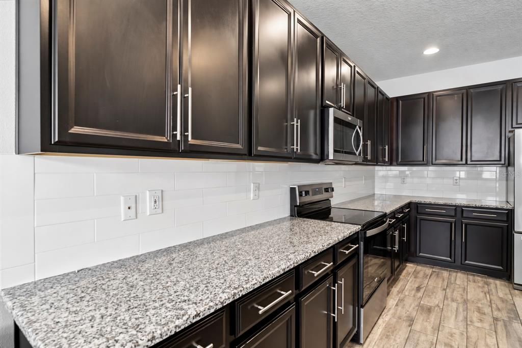 For Sale: $599,000 (5 beds, 4 baths, 3446 Square Feet)
