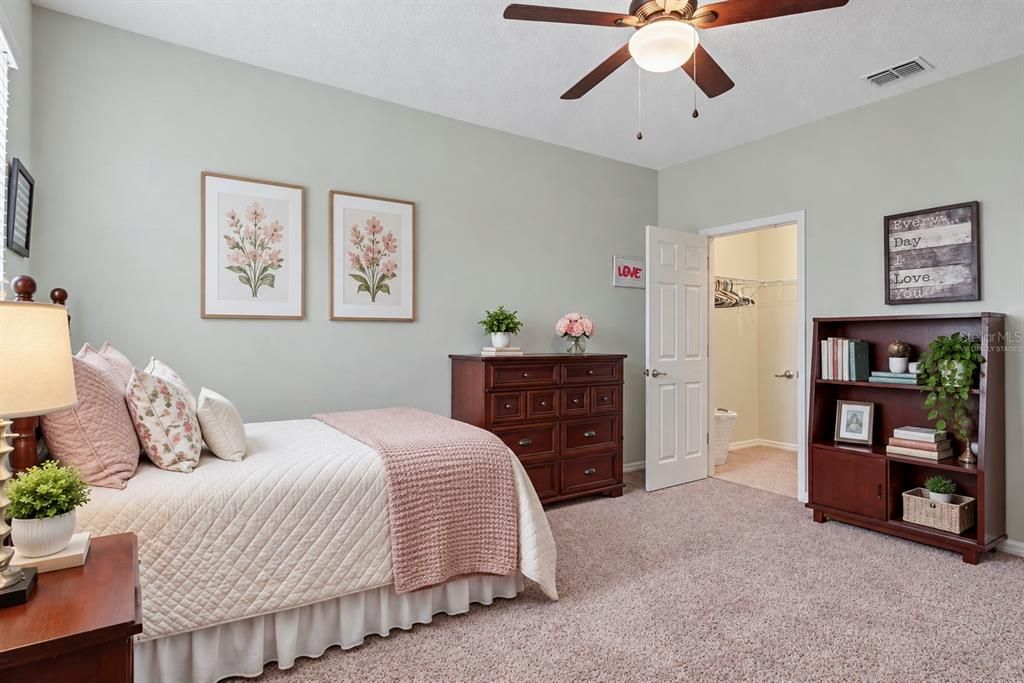 For Sale: $599,000 (5 beds, 4 baths, 3446 Square Feet)