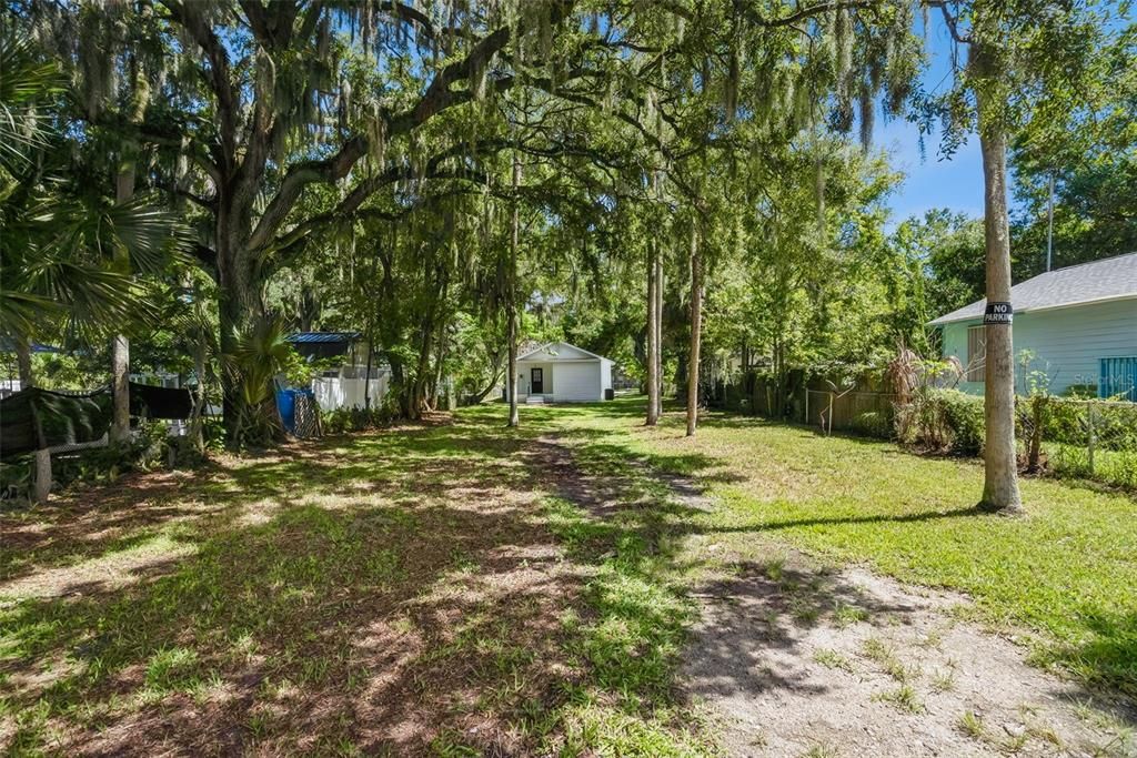 En Venta: $199,900 (2 camas, 1 baños, 1100 Pies cuadrados)
