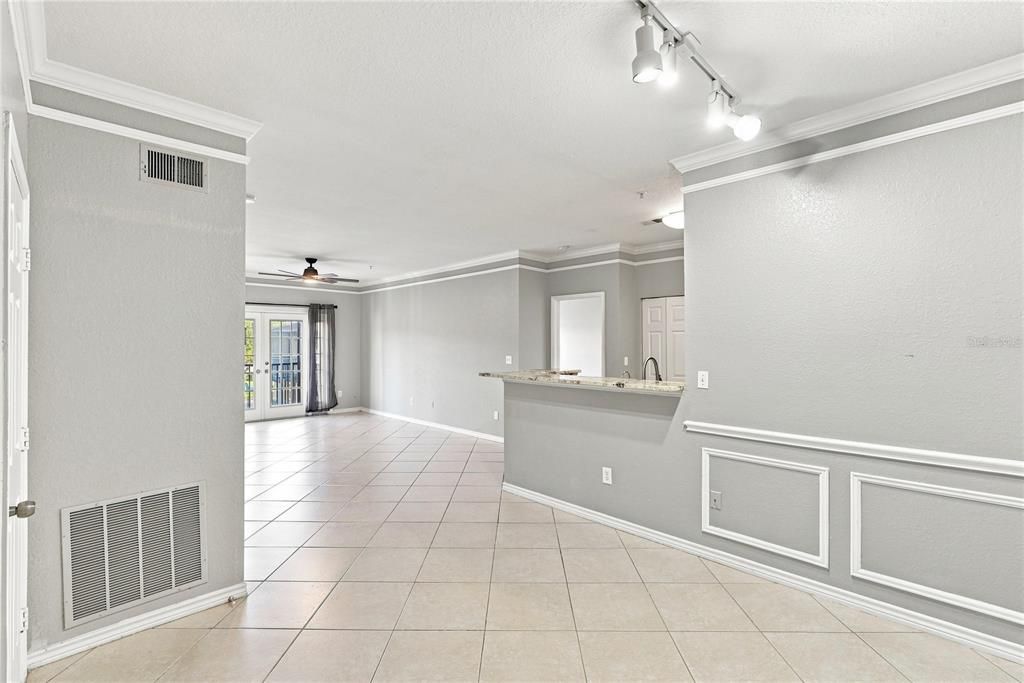 En Venta: $220,000 (2 camas, 2 baños, 1140 Pies cuadrados)