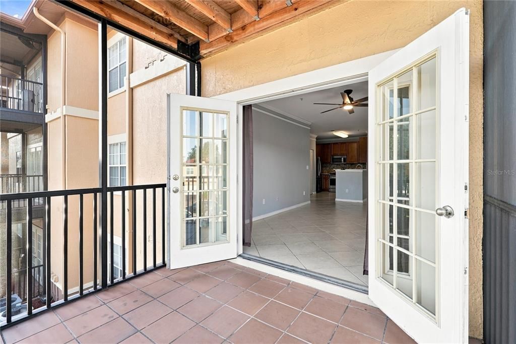 En Venta: $220,000 (2 camas, 2 baños, 1140 Pies cuadrados)