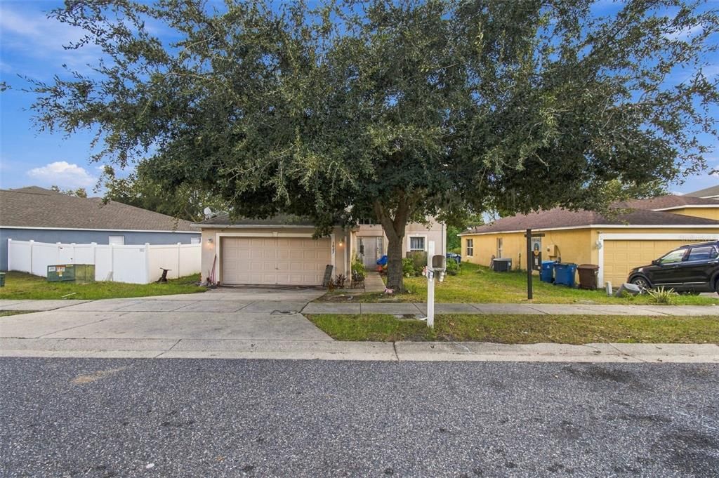 For Sale: $295,000 (4 beds, 2 baths, 2288 Square Feet)