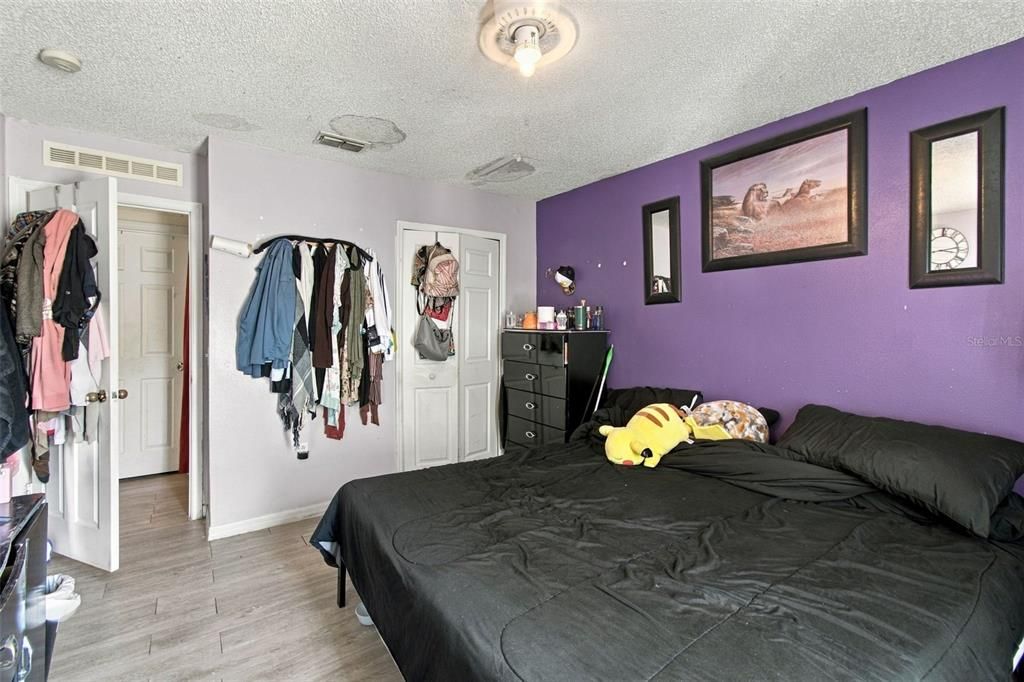 For Sale: $295,000 (4 beds, 2 baths, 2288 Square Feet)