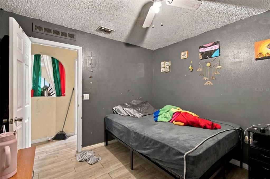 For Sale: $295,000 (4 beds, 2 baths, 2288 Square Feet)