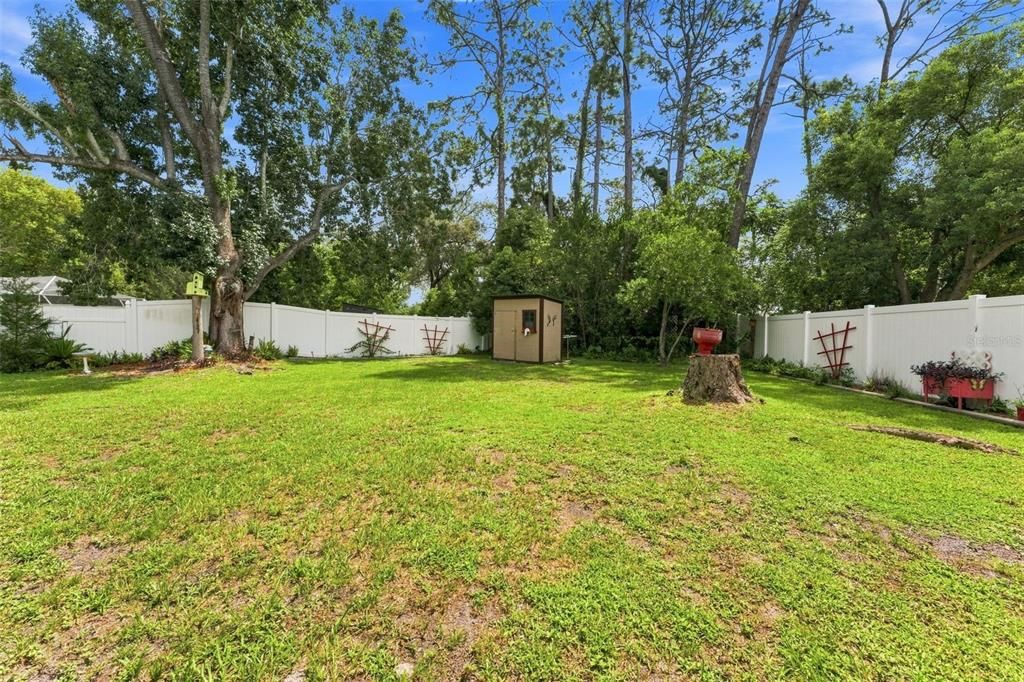 For Sale: $205,000 (2 beds, 2 baths, 750 Square Feet)