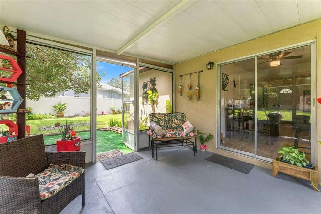 For Sale: $205,000 (2 beds, 2 baths, 750 Square Feet)
