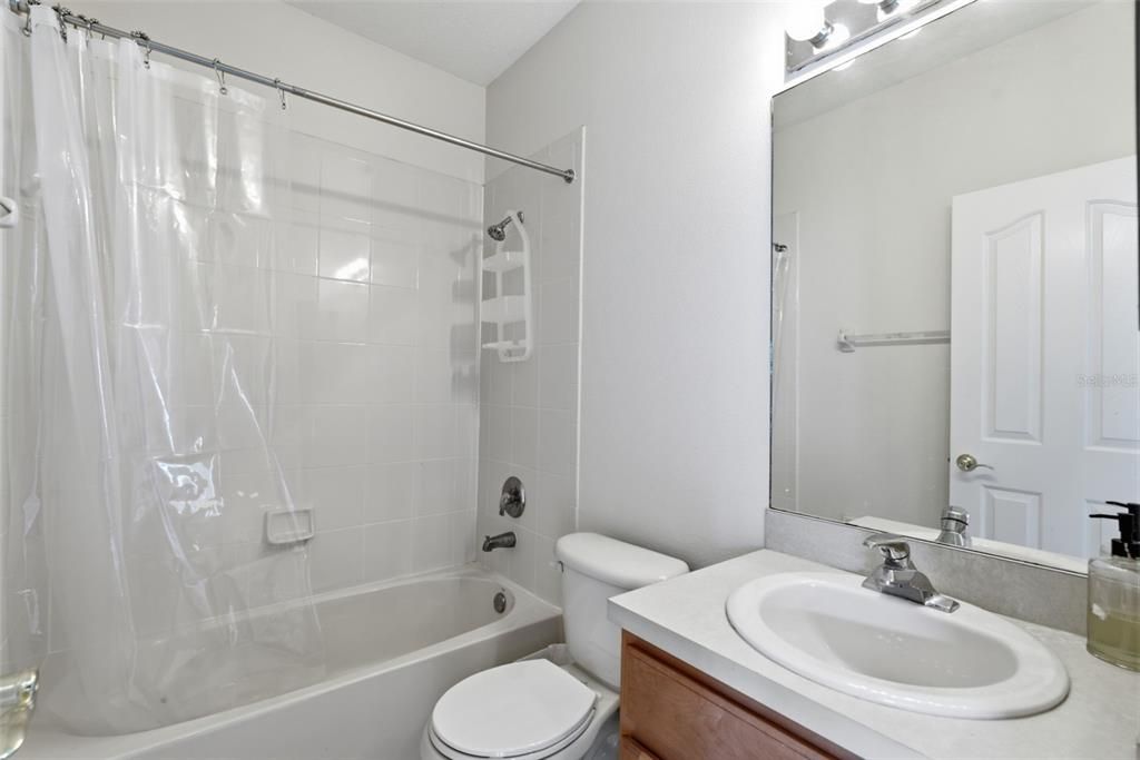 En Renta: $2,900 (3 camas, 2 baños, 1714 Pies cuadrados)