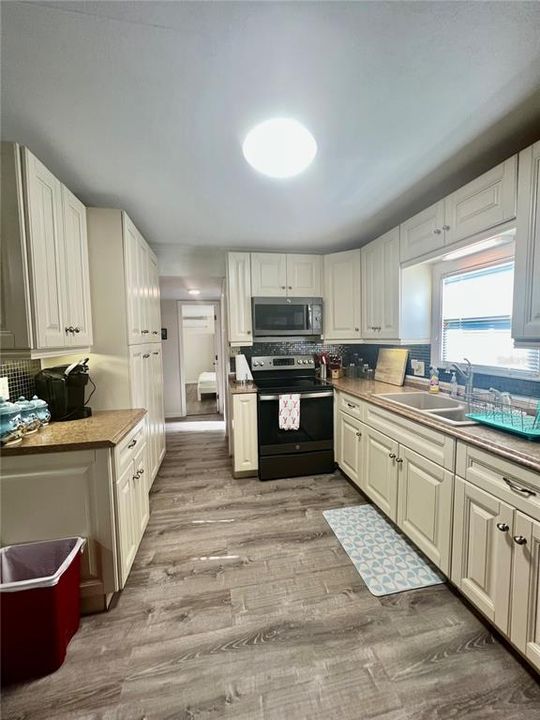 En Venta: $189,000 (2 camas, 2 baños, 900 Pies cuadrados)