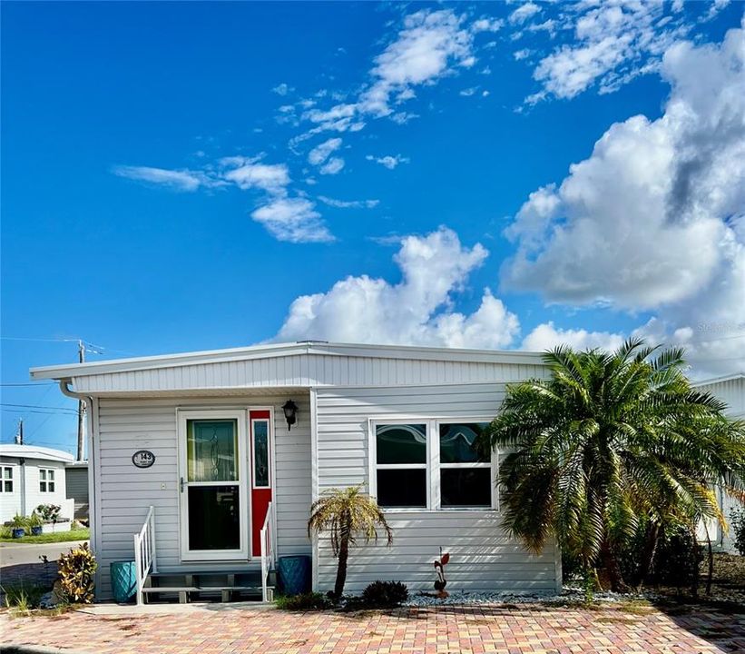 En Venta: $189,000 (2 camas, 2 baños, 900 Pies cuadrados)