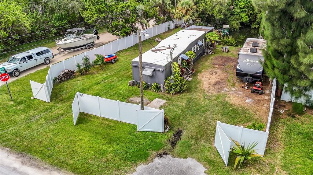 En Venta: $215,000 (2 camas, 1 baños, 600 Pies cuadrados)