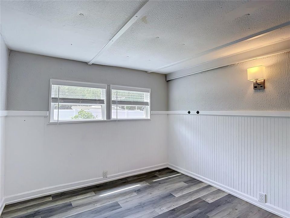 En Venta: $215,000 (2 camas, 1 baños, 600 Pies cuadrados)