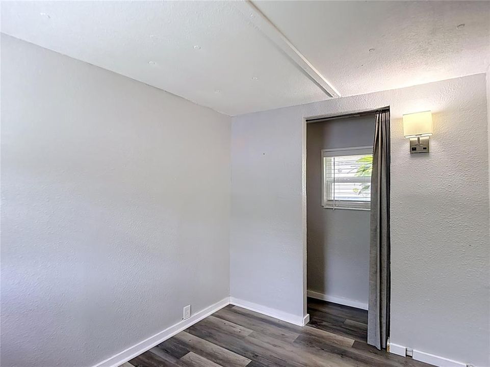 En Venta: $215,000 (2 camas, 1 baños, 600 Pies cuadrados)