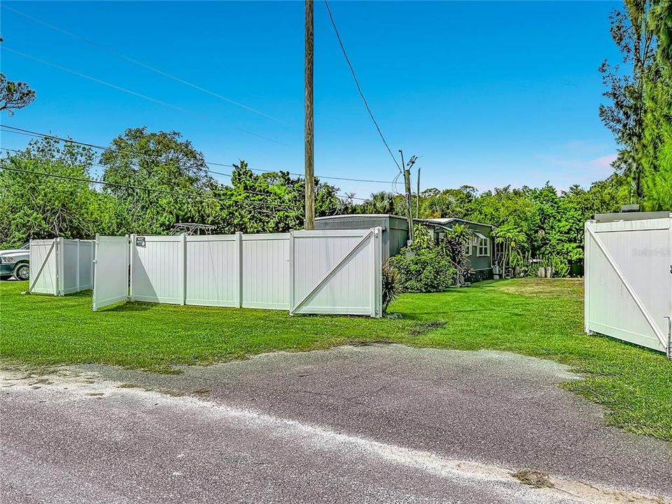 En Venta: $215,000 (2 camas, 1 baños, 600 Pies cuadrados)