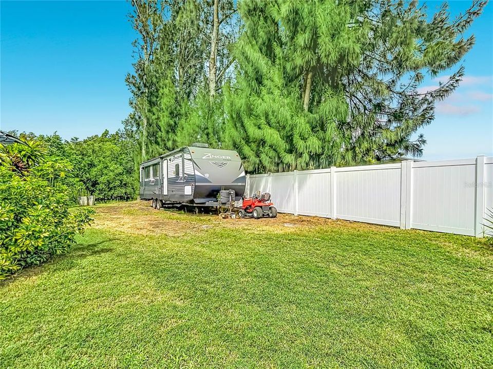 En Venta: $215,000 (2 camas, 1 baños, 600 Pies cuadrados)