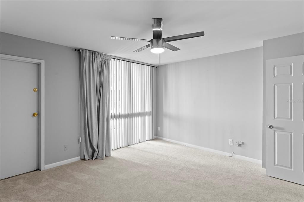 В аренду: $4,500 (2 спален, 2 ванн, 1702 Квадратных фут)