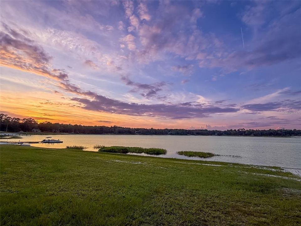 На продажу: $1,190,000 (6 спален, 5 ванн, 7683 Квадратных фут)