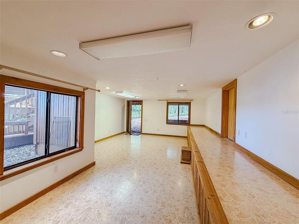 На продажу: $1,190,000 (6 спален, 5 ванн, 7683 Квадратных фут)