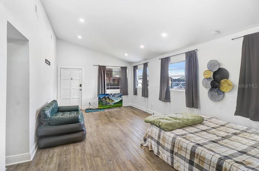 En Venta: $229,999 (2 camas, 1 baños, 1093 Pies cuadrados)