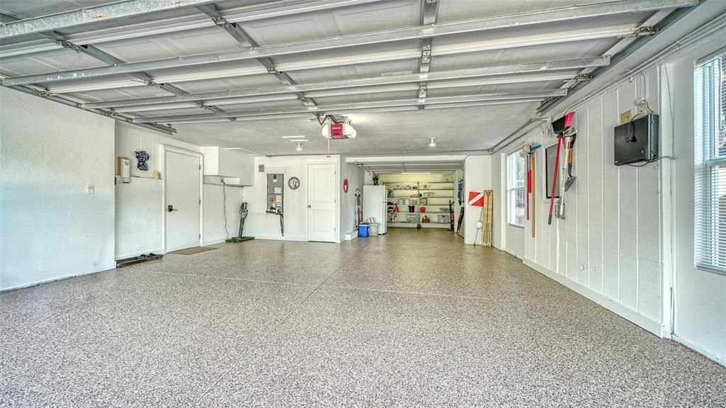 En Venta: $1,650,000 (4 camas, 2 baños, 3180 Pies cuadrados)