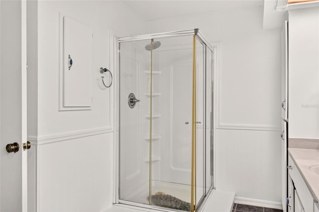 На продажу: $379,900 (3 спален, 2 ванн, 1918 Квадратных фут)