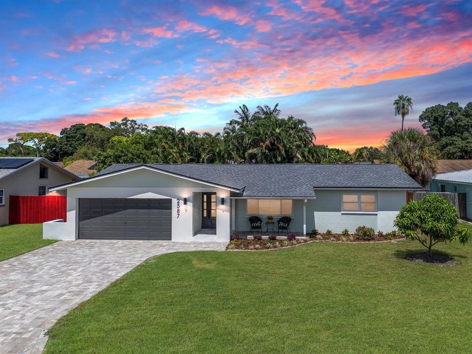 For Sale: $800,000 (4 beds, 3 baths, 2234 Square Feet)