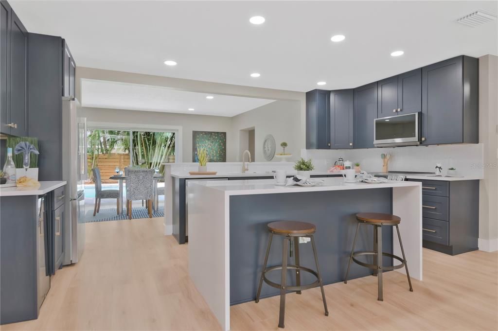 For Sale: $800,000 (4 beds, 3 baths, 2234 Square Feet)