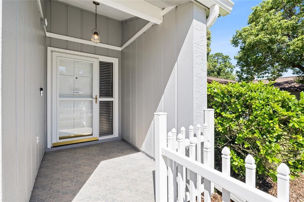 For Sale: $549,999 (3 beds, 2 baths, 2038 Square Feet)