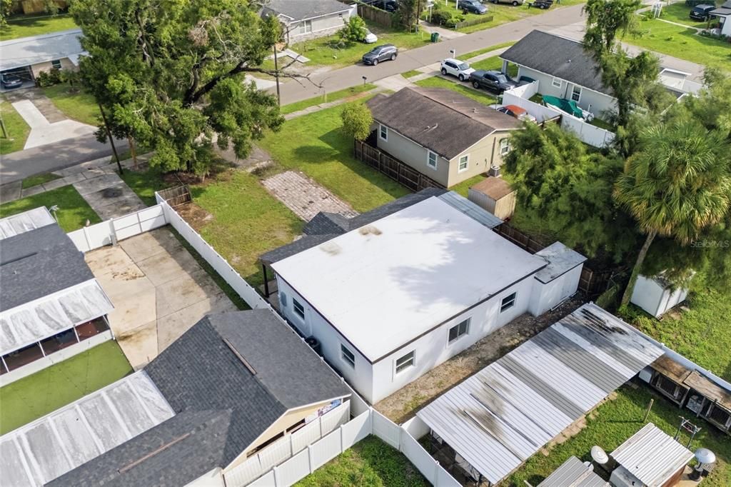 На продажу: $335,000 (3 спален, 2 ванн, 1354 Квадратных фут)