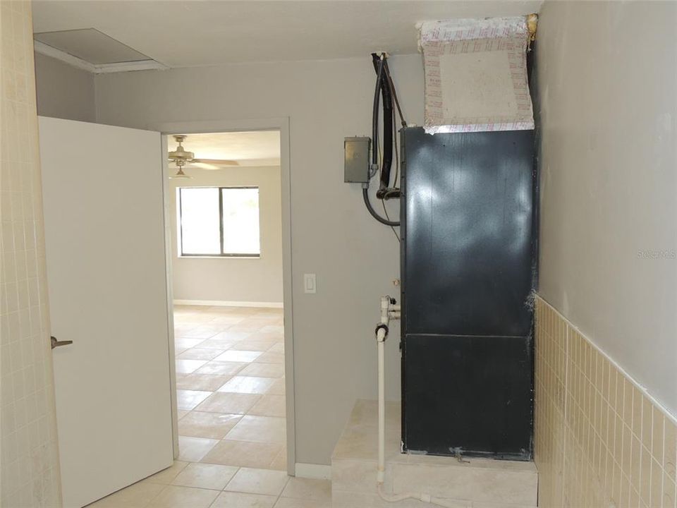 На продажу: $248,000 (2 спален, 2 ванн, 1593 Квадратных фут)