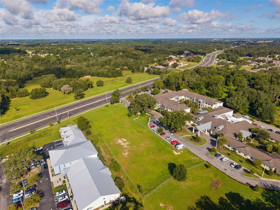 En Venta: $995,000 (2.02 acres)