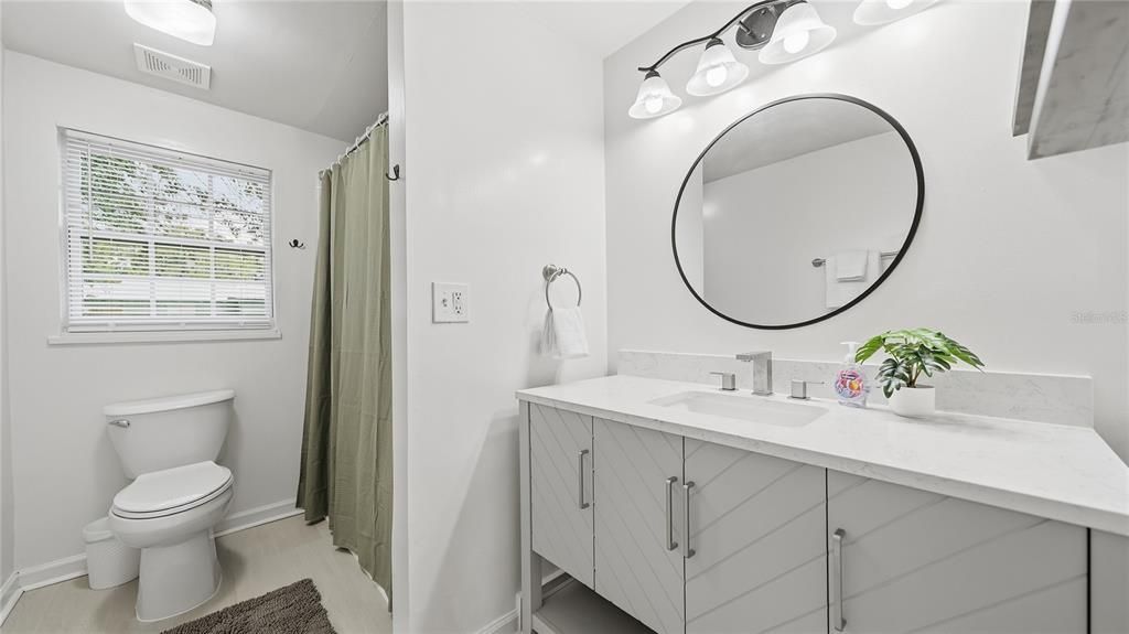 For Sale: $269,990 (3 beds, 1 baths, 1180 Square Feet)