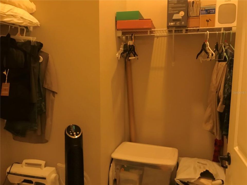 For Sale: $469,000 (2 beds, 2 baths, 2110 Square Feet)