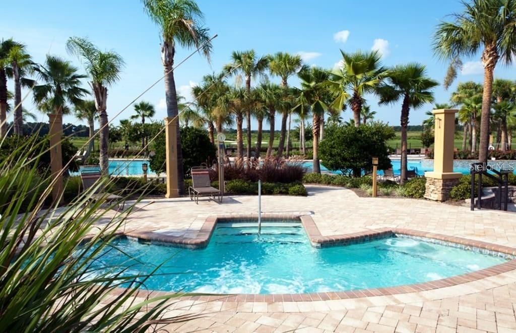For Sale: $469,000 (2 beds, 2 baths, 2110 Square Feet)