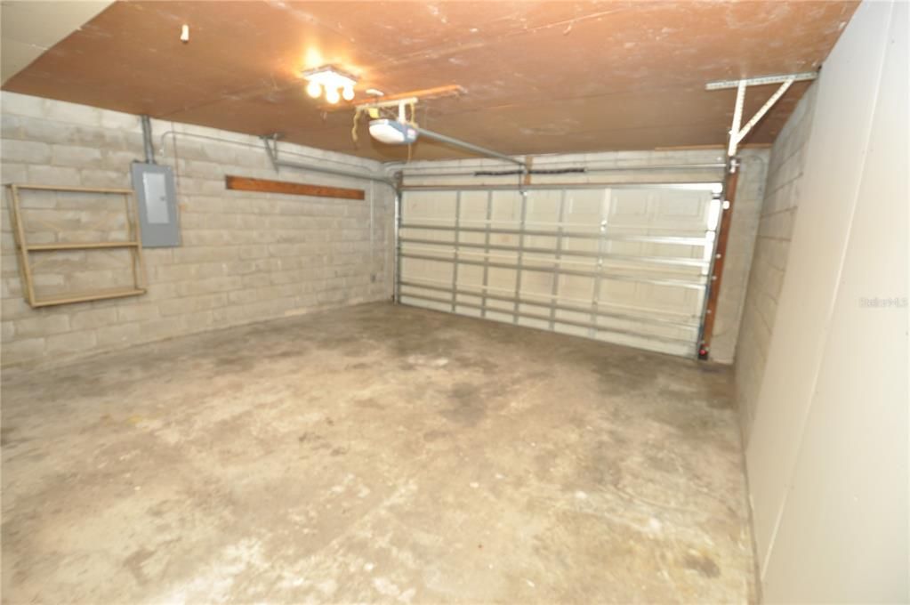 В аренду: $1,595 (2 спален, 2 ванн, 905 Квадратных фут)