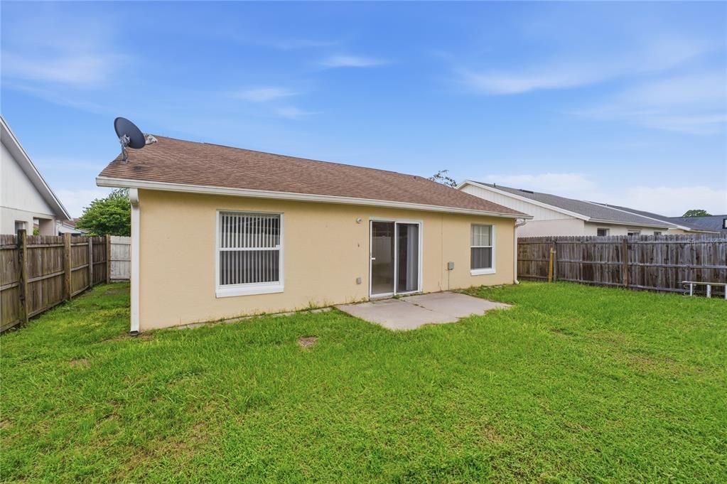 En Venta: $334,900 (3 camas, 2 baños, 1228 Pies cuadrados)