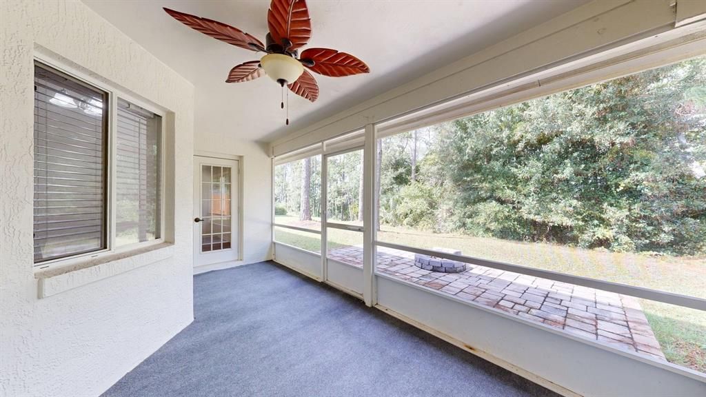 For Sale: $319,900 (3 beds, 2 baths, 1836 Square Feet)
