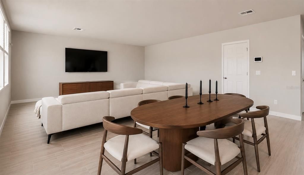 En Venta: $484,900 (4 camas, 3 baños, 2634 Pies cuadrados)