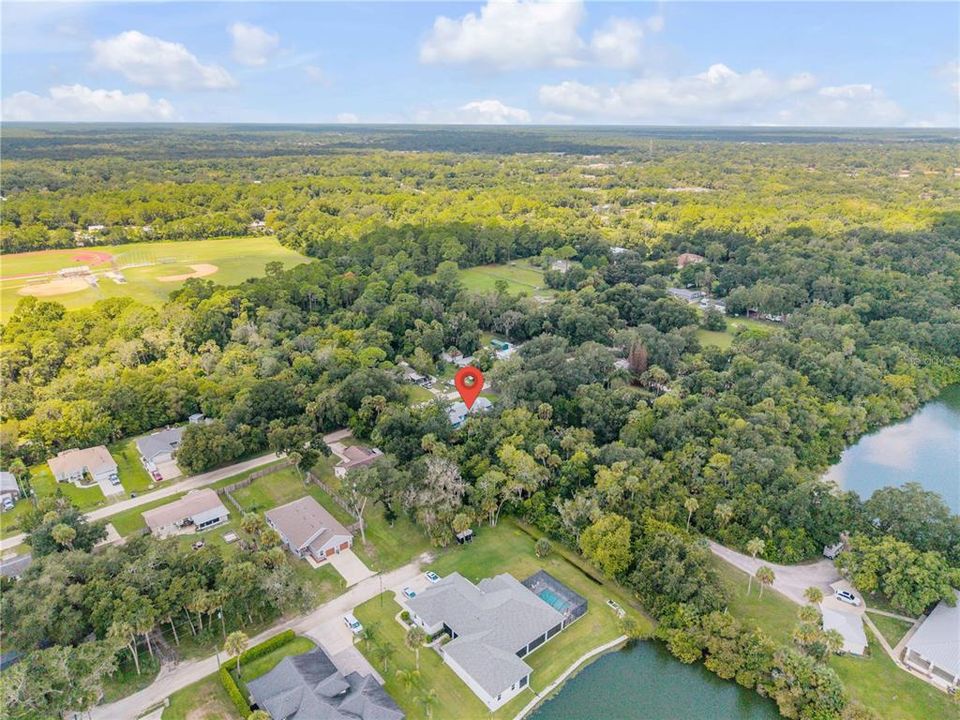 En Venta: $474,900 (3 camas, 3 baños, 1686 Pies cuadrados)