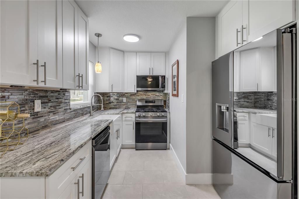 En Venta: $474,900 (3 camas, 3 baños, 1686 Pies cuadrados)