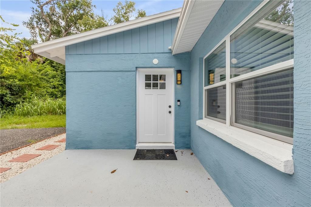 En Venta: $474,900 (3 camas, 3 baños, 1686 Pies cuadrados)