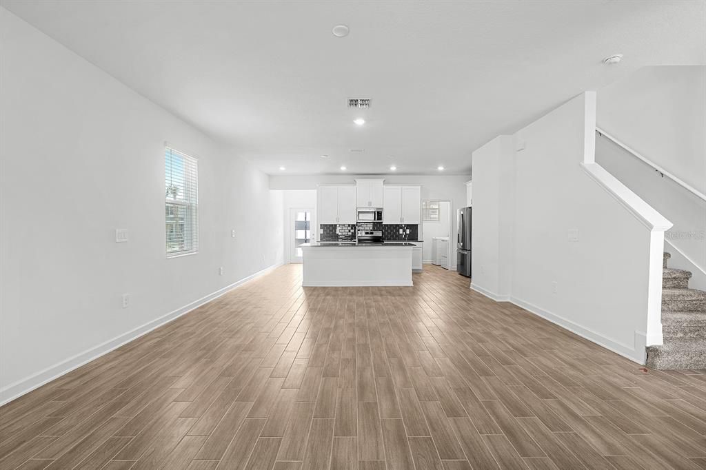 En Renta: $2,450 (3 camas, 2 baños, 1792 Pies cuadrados)