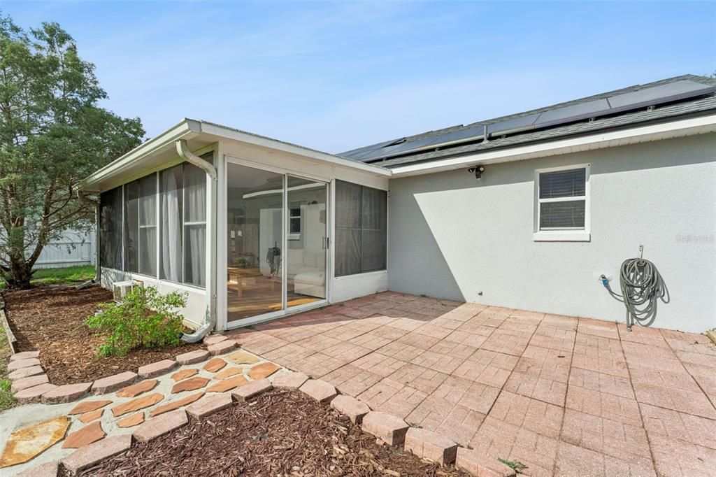 En Venta: $368,000 (3 camas, 2 baños, 1192 Pies cuadrados)